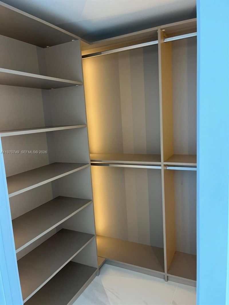 1850 S Ocean Dr , Unit 1808, Hallandale Beach, FL 33009 Photo