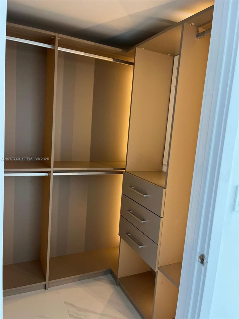 1850 S Ocean Dr , Unit 1808, Hallandale Beach, FL 33009 Photo