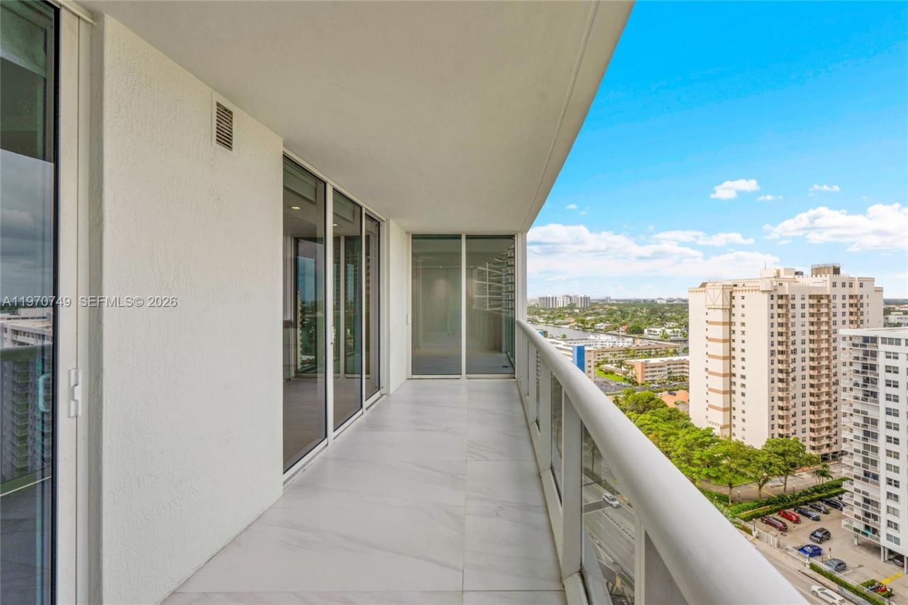 1850 S Ocean Dr, Unit 1808, Hallandale Beach, FL 33009 Photo