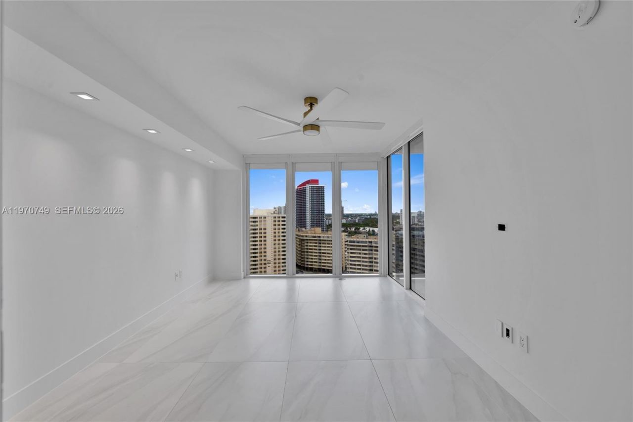 1850 S Ocean Dr, Unit 1808, Hallandale Beach, FL 33009 Photo