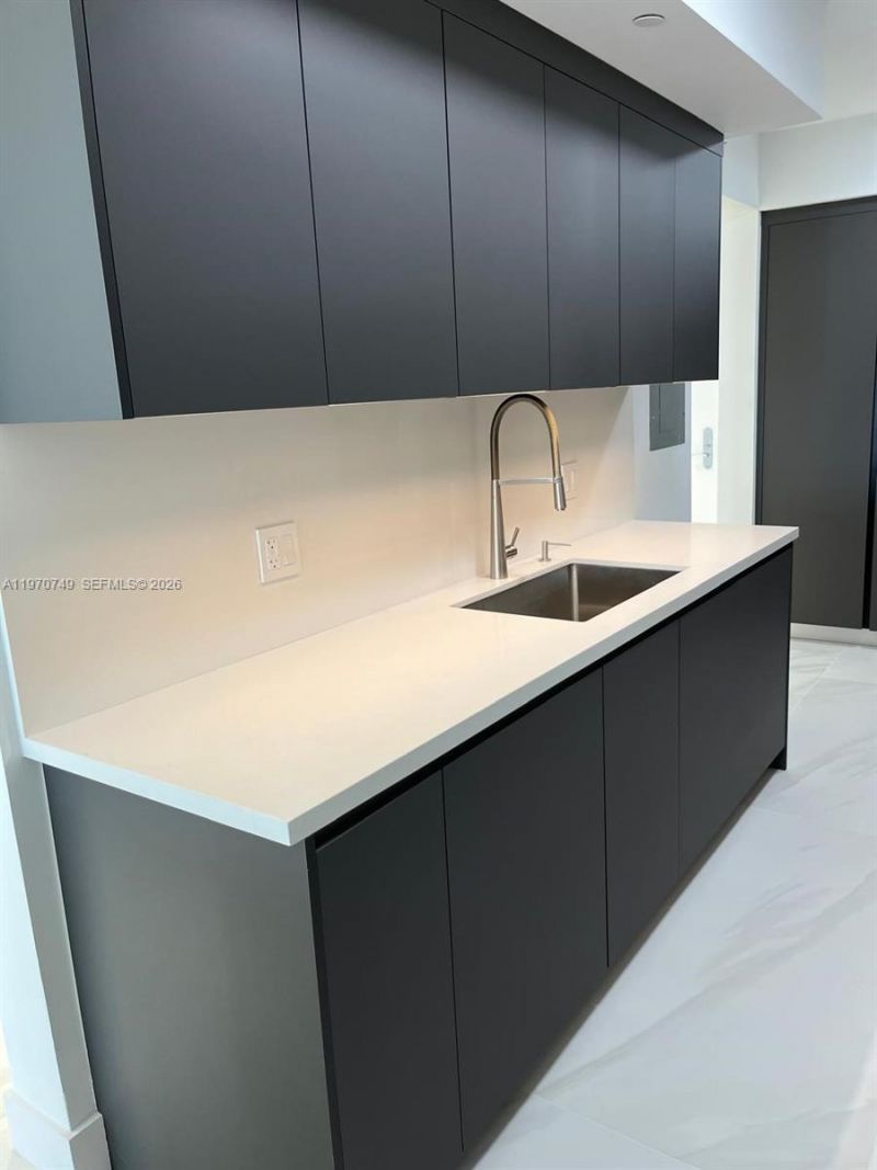 1850 S Ocean Dr , Unit 1808, Hallandale Beach, FL 33009 Photo