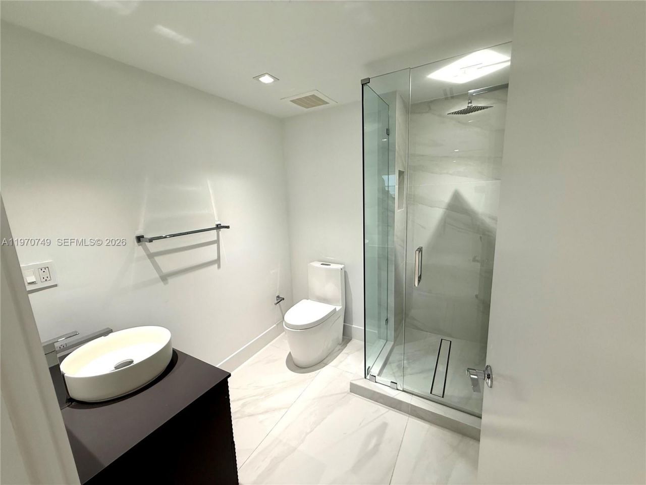 1850 S Ocean Dr , Unit 1808, Hallandale Beach, FL 33009 Photo