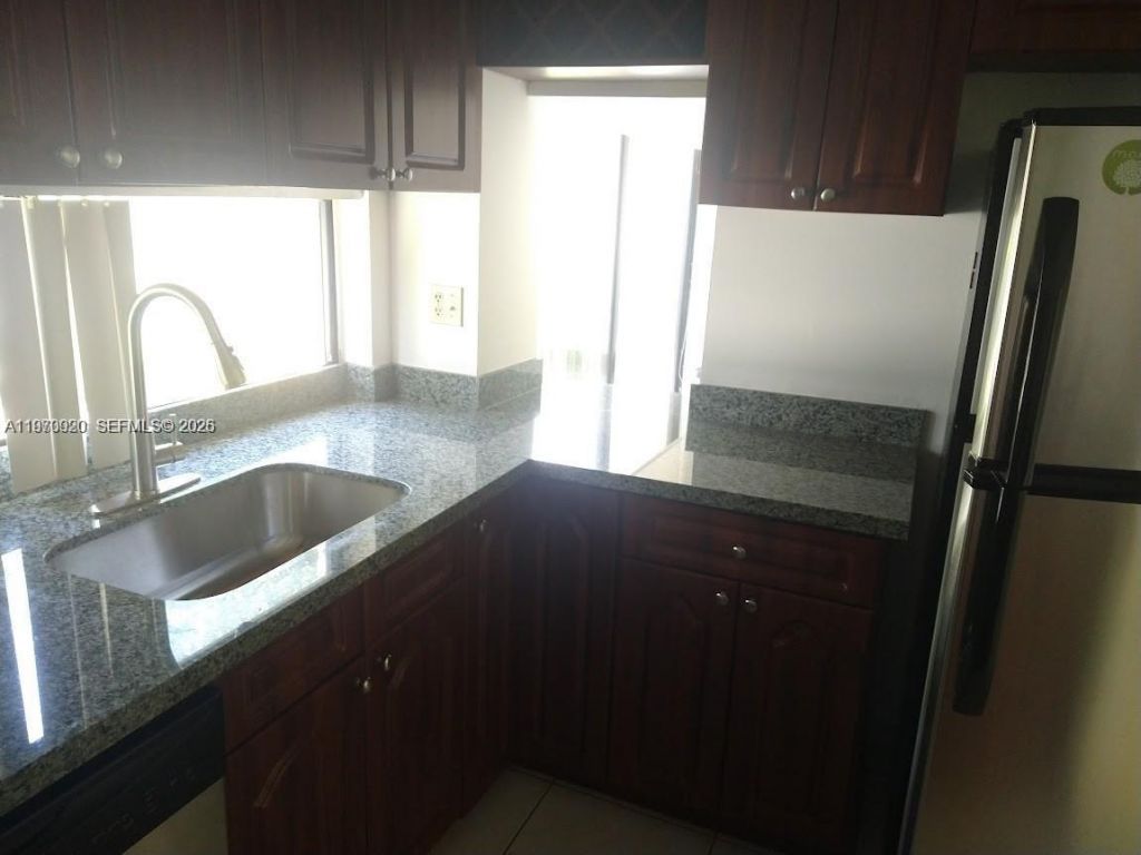 17021 N Bay Rd, Unit 126, Sunny Isles Beach, FL 33160 Photo