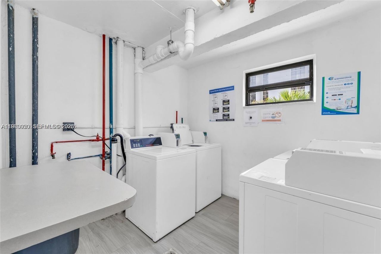 17021 N Bay Rd, Unit 126, Sunny Isles Beach, FL 33160 Photo