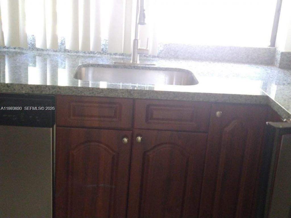 17021 N Bay Rd, Unit 126, Sunny Isles Beach, FL 33160 Photo