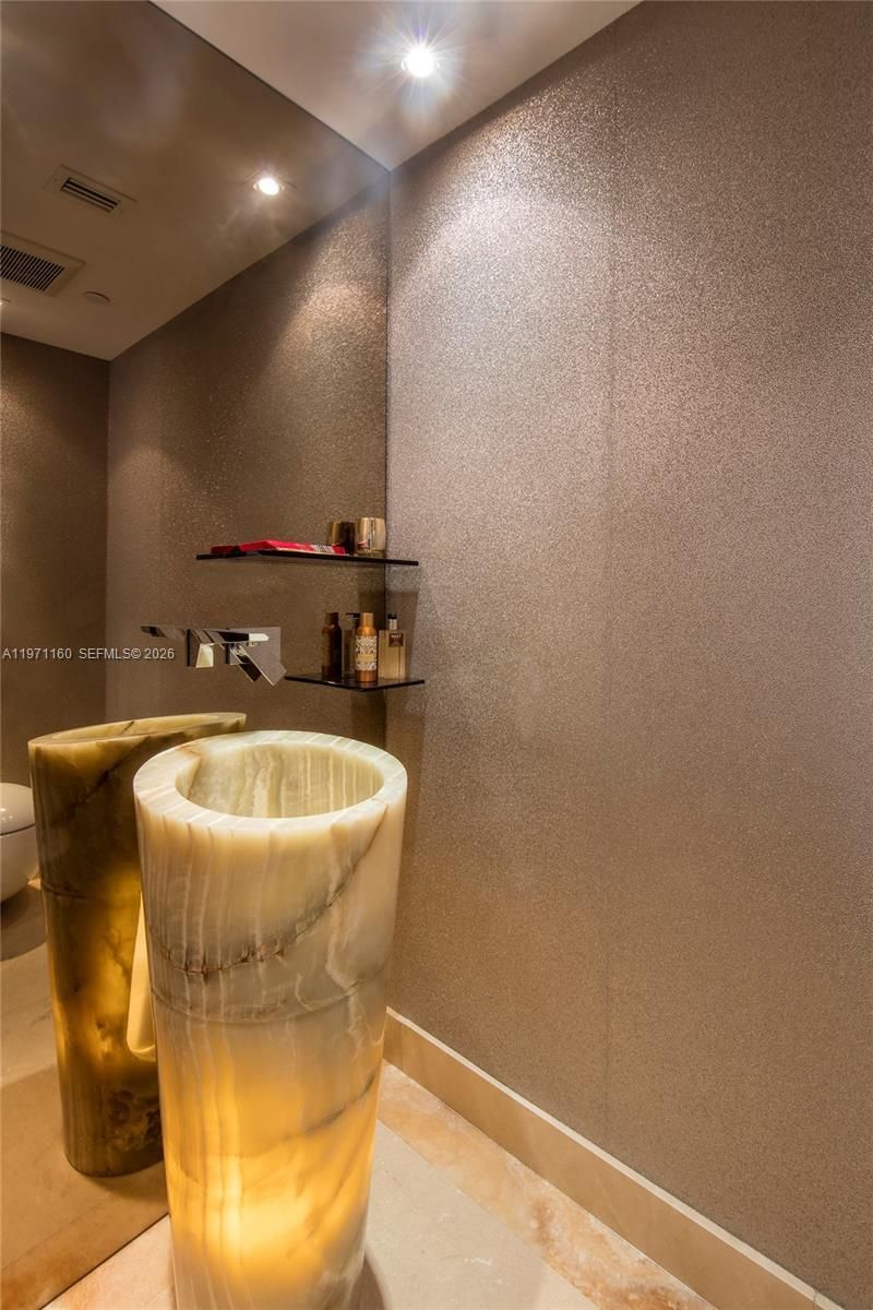 7938 Fisher Island Dr, Unit 7938-D, Miami Beach, FL 33109 Photo