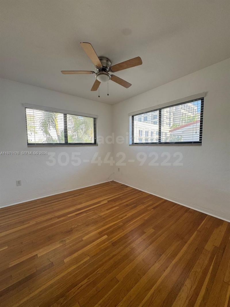 350 Madeira Ave, Unit 4, Coral Gables, FL 33134 Photo