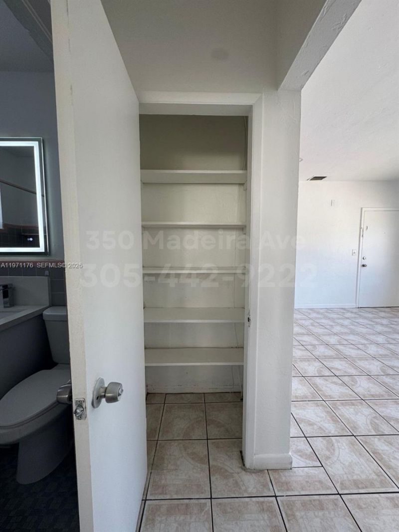 350 Madeira Ave, Unit 4, Coral Gables, FL 33134 Photo