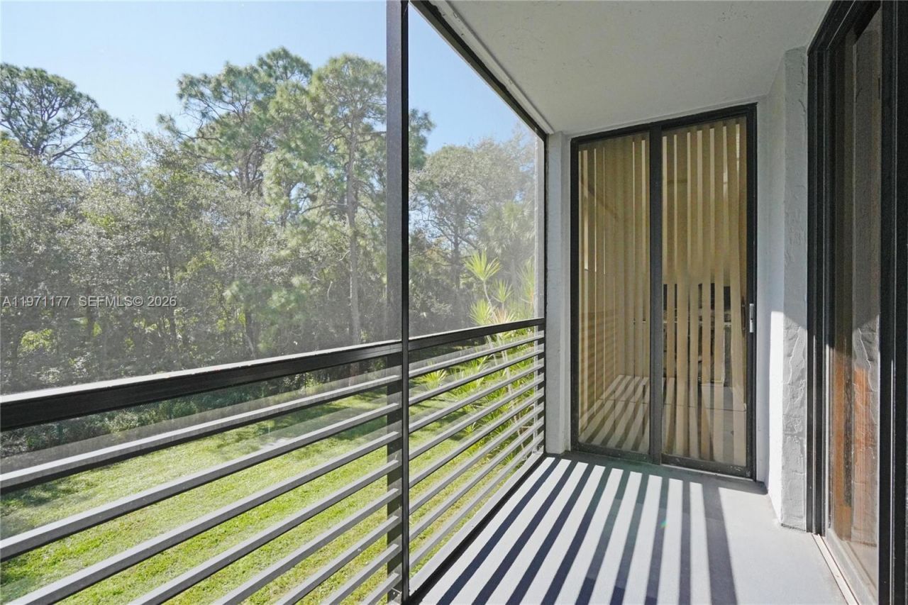 7531 NW 79th Ave , Unit 205, Tamarac, FL 33321 Photo