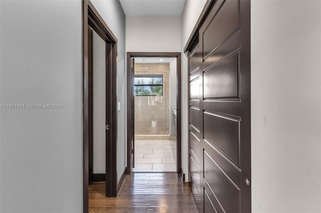 16184 SW 136th Way, Unit 16184, Miami, FL 33196 Photo