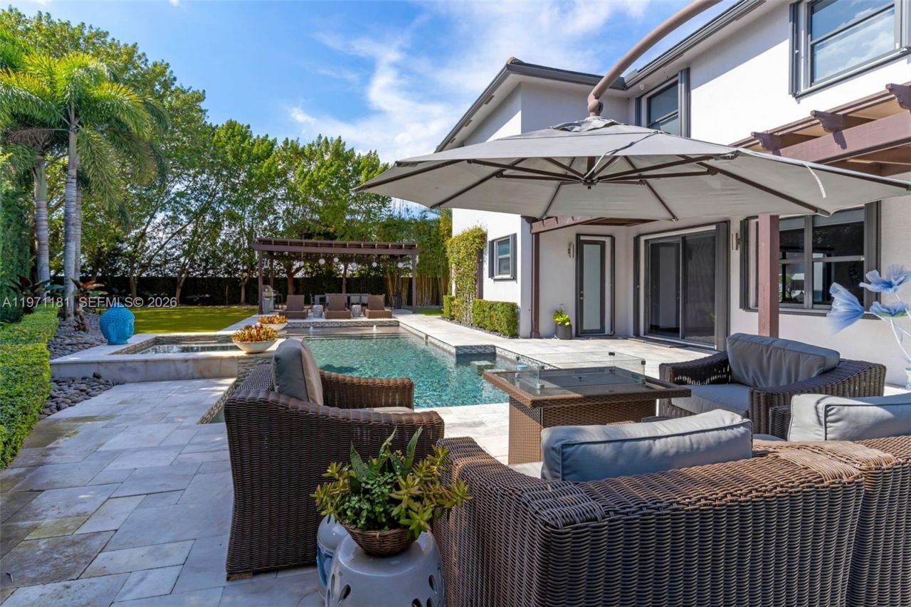 16184 SW 136th Way, Unit 16184, Miami, FL 33196 Photo