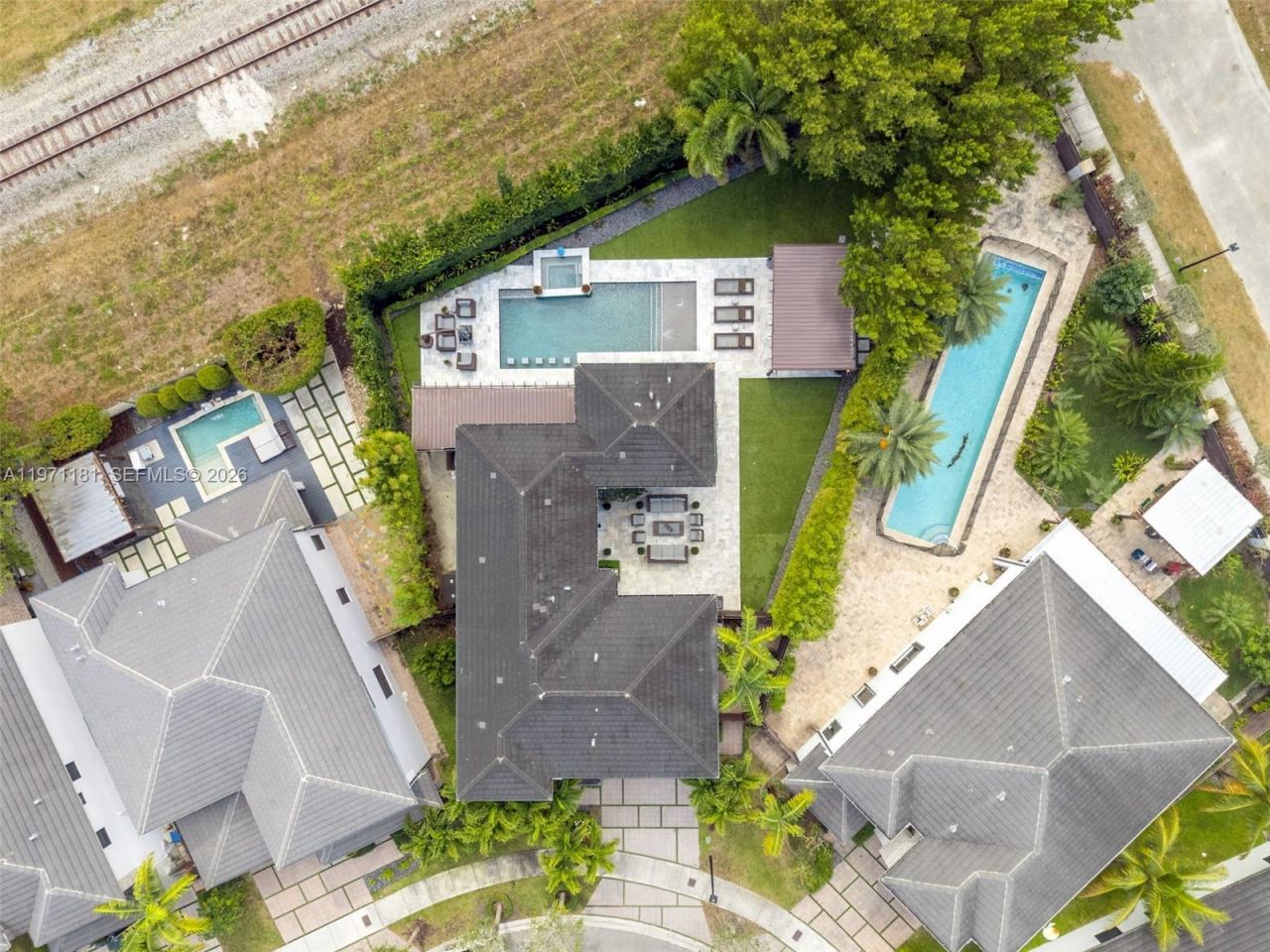 16184 SW 136th Way, Unit 16184, Miami, FL 33196 Photo