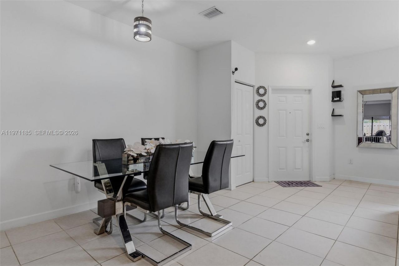10009 SW 228th Ter, Unit ., Miami, FL 33190 Photo