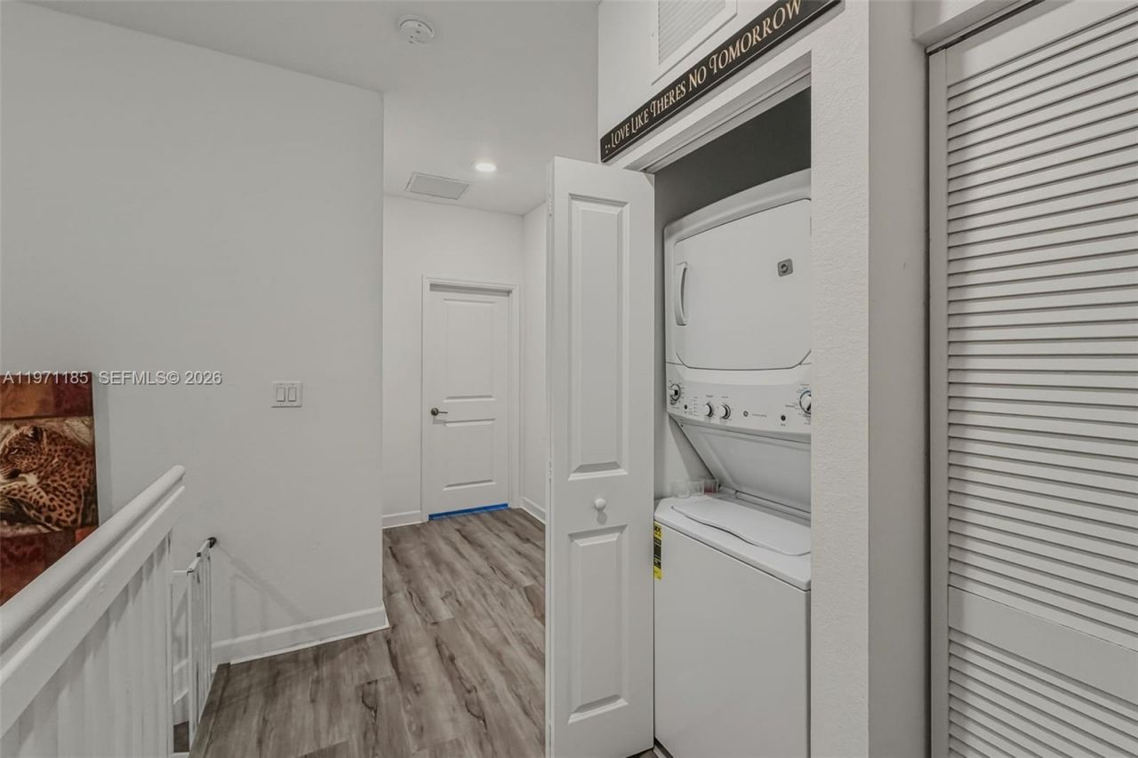 10009 SW 228th Ter, Unit ., Miami, FL 33190 Photo