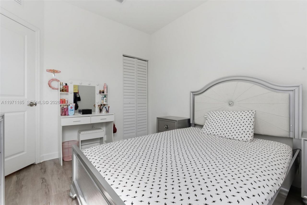 10009 SW 228th Ter, Unit ., Miami, FL 33190 Photo