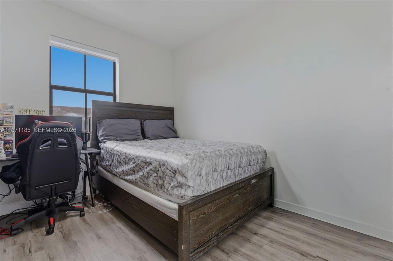 10009 SW 228th Ter , Unit ., Miami, FL 33190 Photo