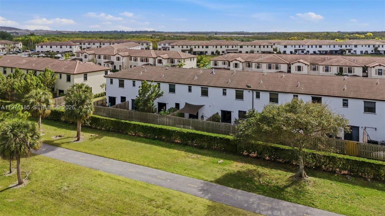 10009 SW 228th Ter , Unit ., Miami, FL 33190 Photo