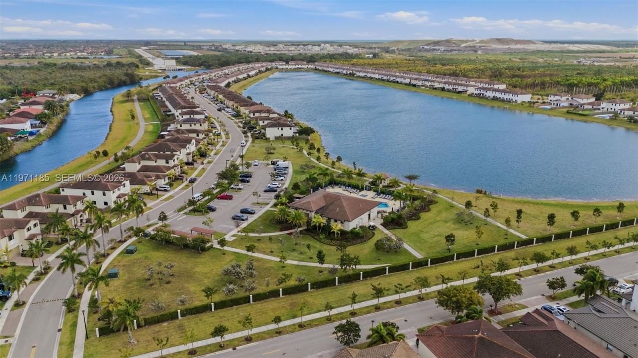 10009 SW 228th Ter , Unit ., Miami, FL 33190 Photo