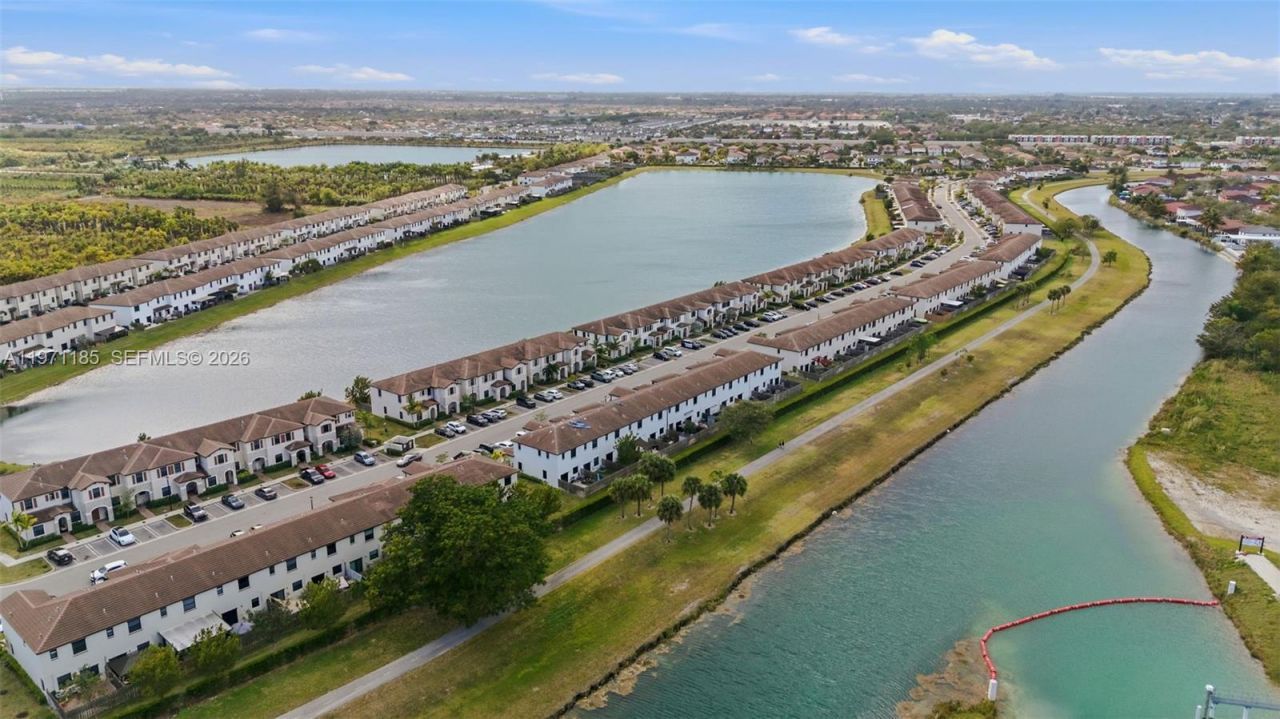 10009 SW 228th Ter , Unit ., Miami, FL 33190 Photo