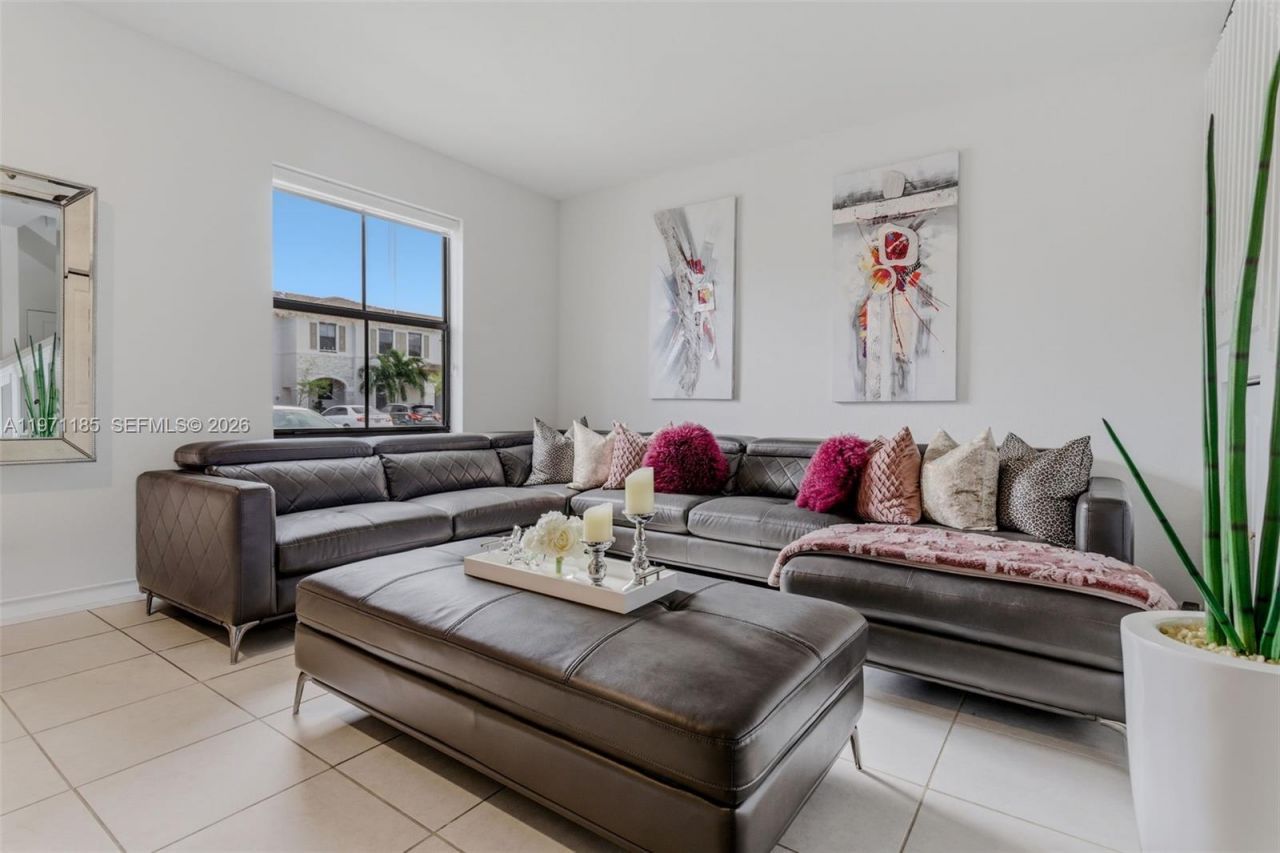 10009 SW 228th Ter, Unit ., Miami, FL 33190 Photo