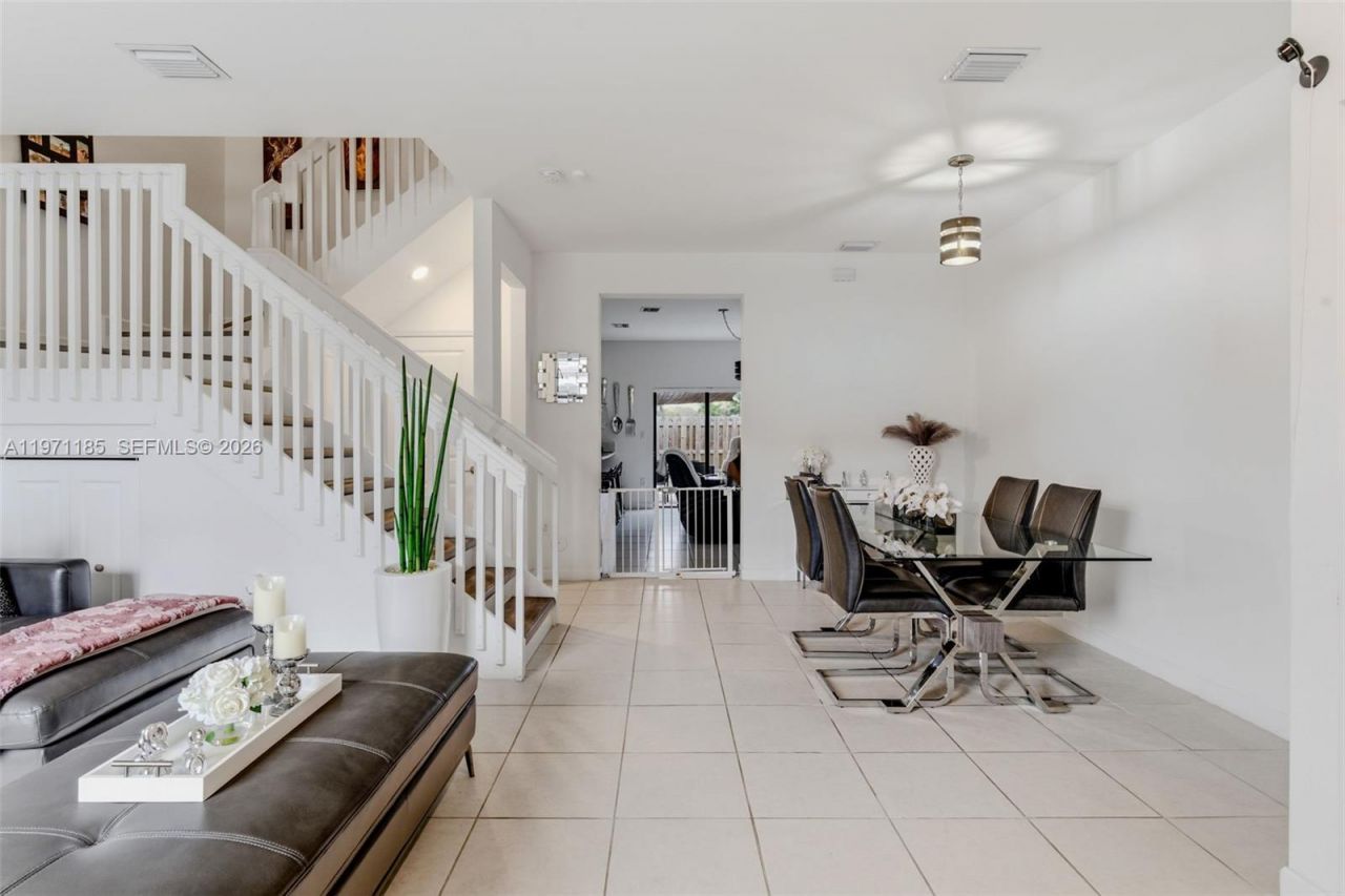 10009 SW 228th Ter, Unit ., Miami, FL 33190 Photo