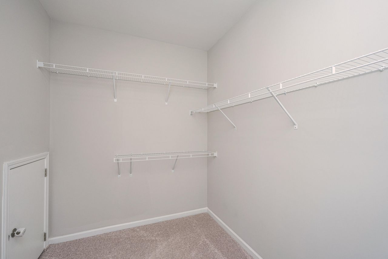 120 Lakelyn Road Photo 18