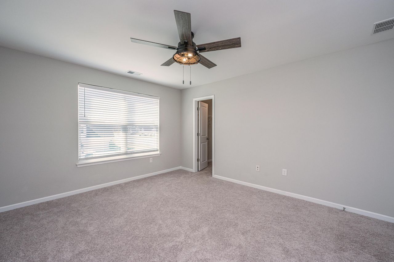 120 Lakelyn Road Photo 26