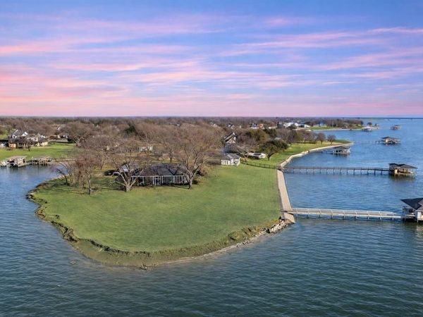 417 Pecan Point Drive, Kerens, TX 75144