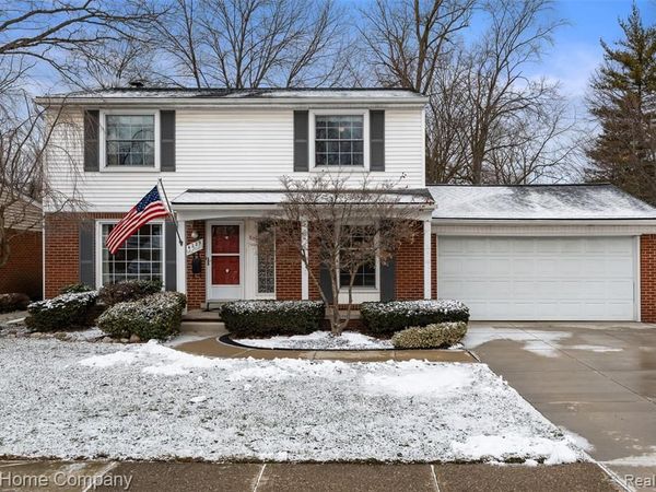 14229 Ingram Street, Livonia, MI 48154