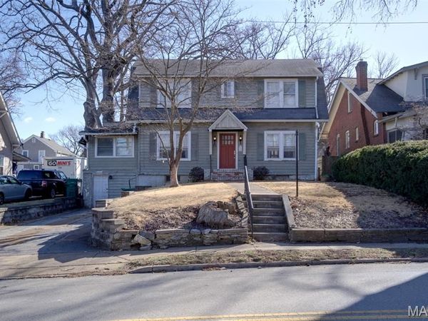 618 S Rock Hill Road , Webster Groves, MO 63119