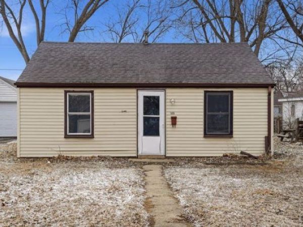 1404 13th Avenue, ROCK FALLS, IL 61071