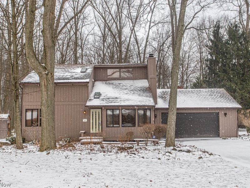 303 Russell Avenue, Cortland, OH 44410 Photo 1