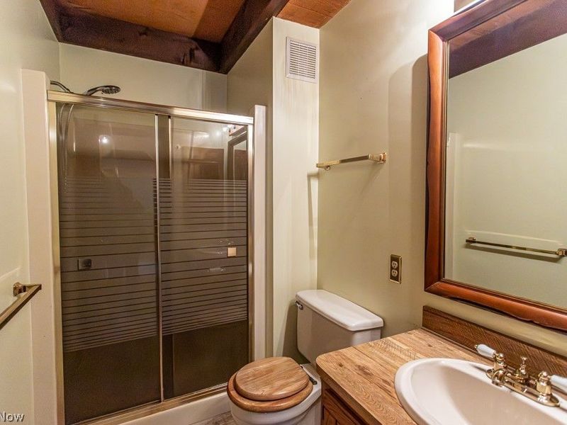 303 Russell Avenue, Cortland, OH 44410 Photo 20