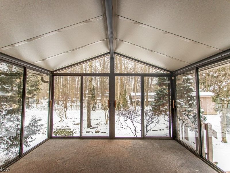 303 Russell Avenue, Cortland, OH 44410 Photo 23