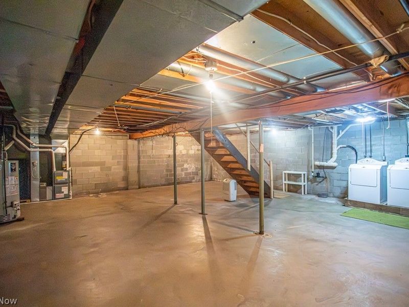 303 Russell Avenue, Cortland, OH 44410 Photo 25