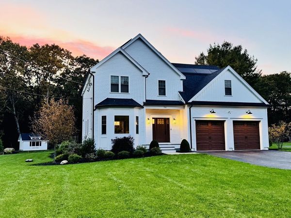 731 Norfolk St, Holliston, MA 01746