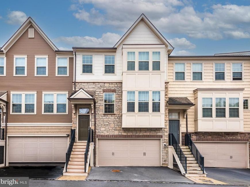 35 Addison Lane, Malvern, PA 19355 Main Photo