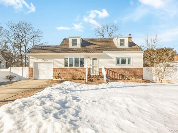 161 Irving Avenue , North Babylon, NY 11703