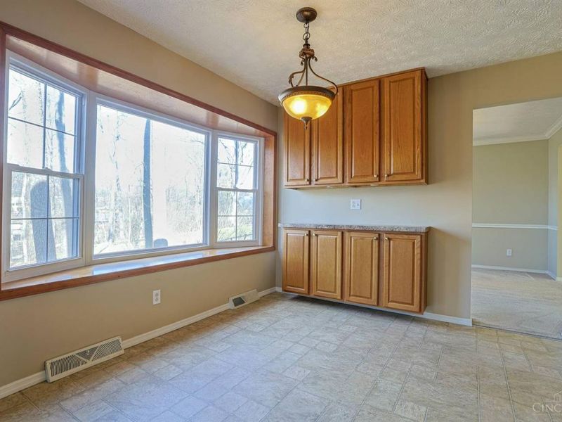 3670 Centurion Drive, Cincinnati, OH 45211 Photo 12