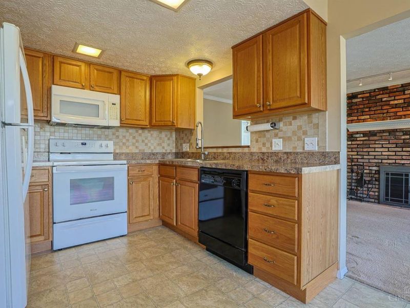 3670 Centurion Drive, Cincinnati, OH 45211 Photo 15