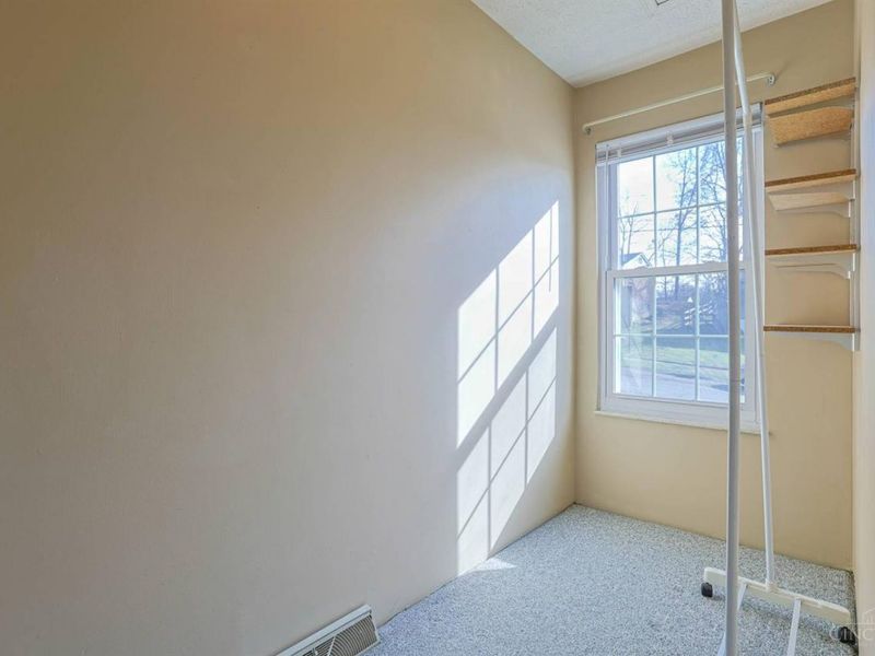 3670 Centurion Drive, Cincinnati, OH 45211 Photo 26