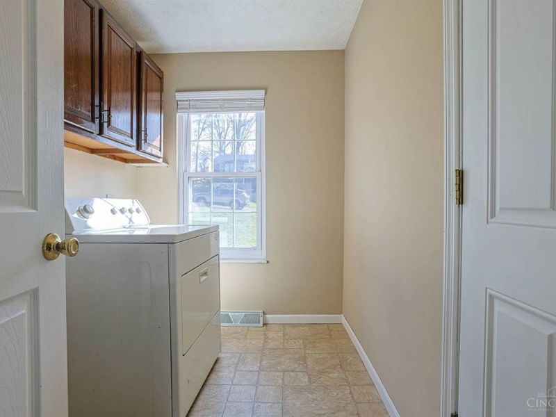 3670 Centurion Drive, Cincinnati, OH 45211 Photo 39