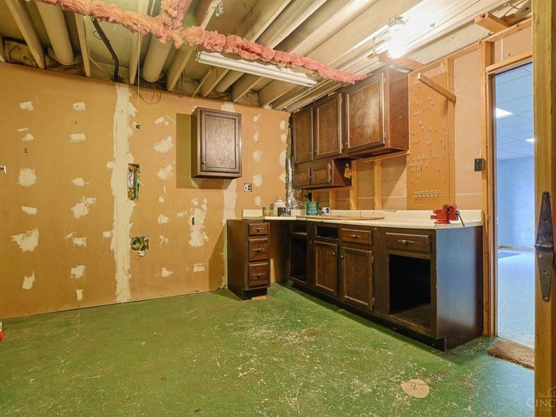 3670 Centurion Drive, Cincinnati, OH 45211 Photo 47