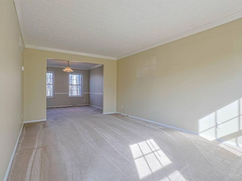 3670 Centurion Drive, Cincinnati, OH 45211 Photo 7