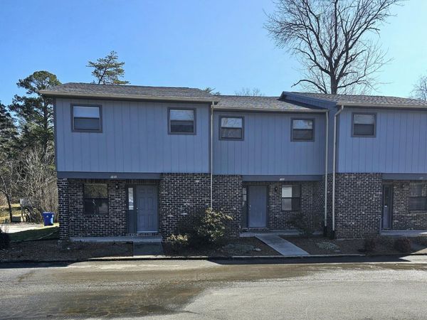 102 Hampshire Circle, Oak Ridge, TN 37830