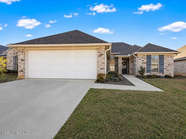 814 Stones Throw Drive, Brandon, MS 39042