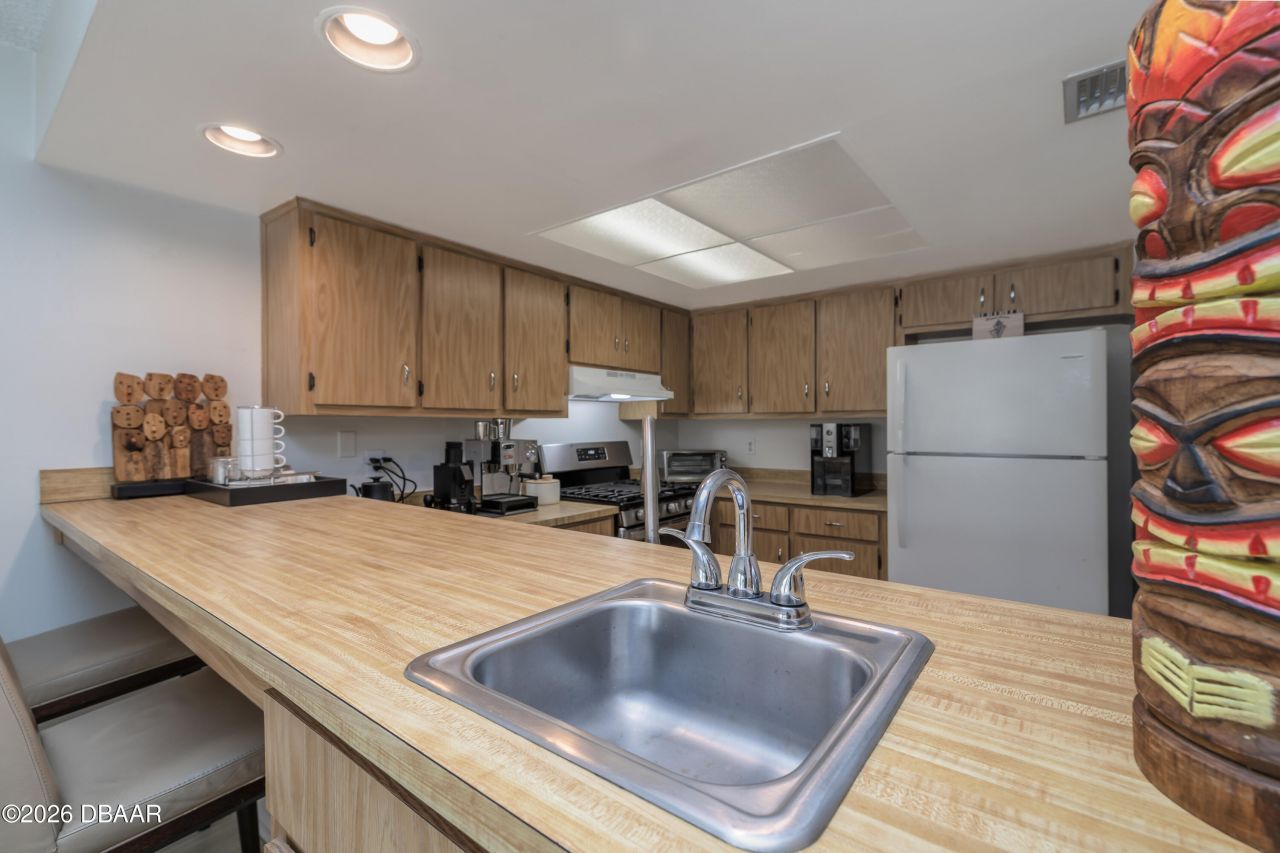 201 Club House Boulevard, New Smyrna Beach, FL 32168 Photo