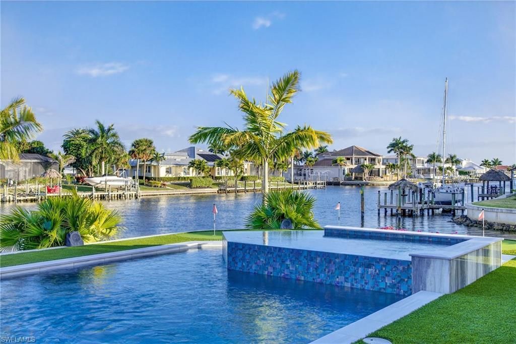 105 SW 51st Ter, Cape Coral, FL 33914 Photo