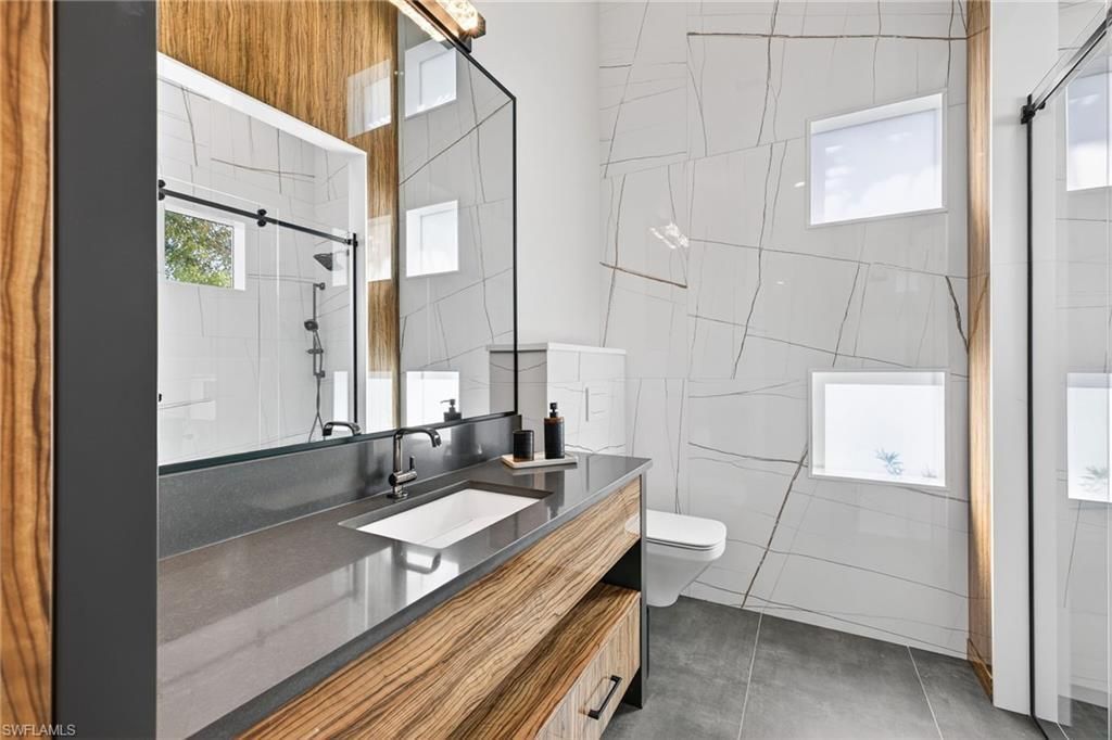 105 SW 51st Ter , Cape Coral, FL 33914 Photo