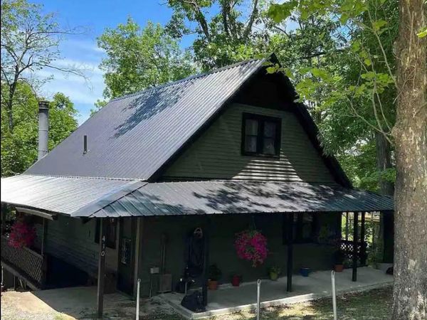 410 Wagon Creek Loop, Creal Springs, IL 62922